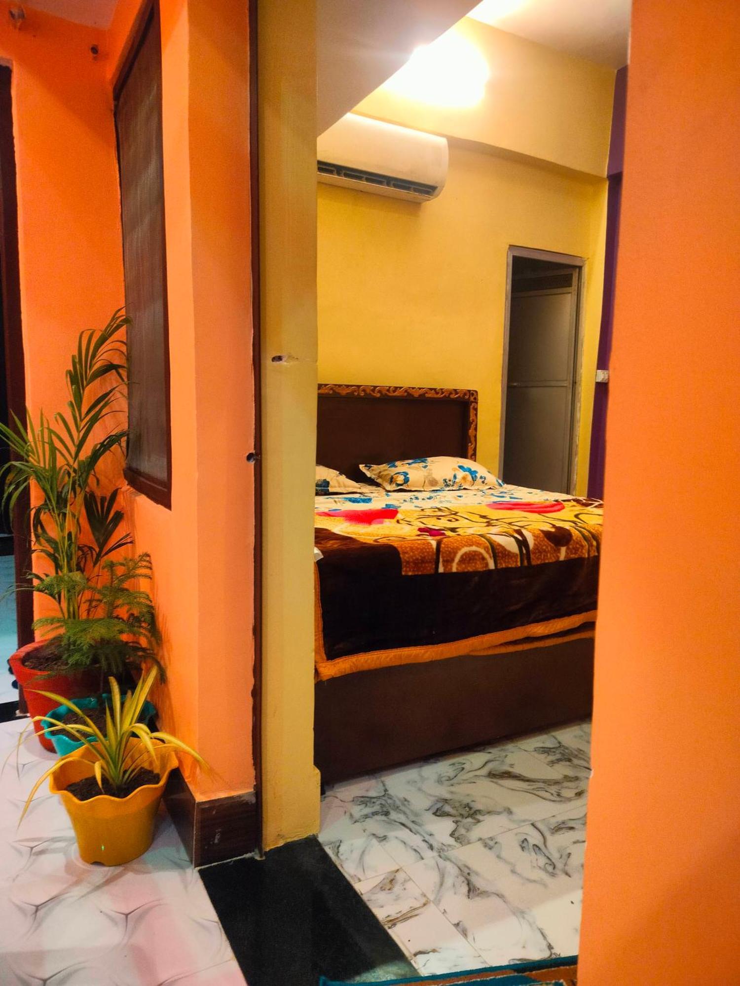 Hotel Aadi Shakti Bhawan Ayodhya Zewnętrze zdjęcie